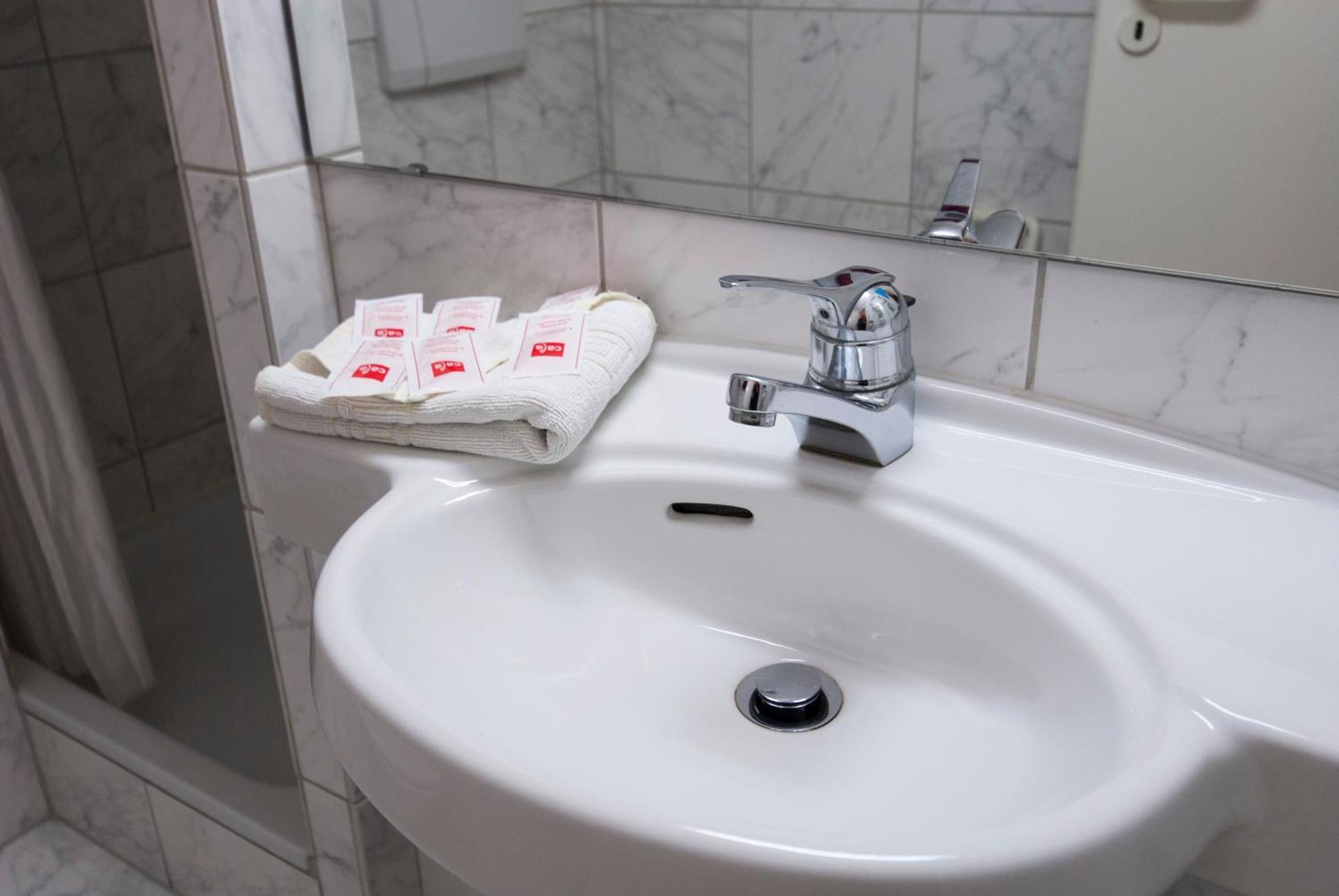 Hotel Excelsior Cassel Chambre photo