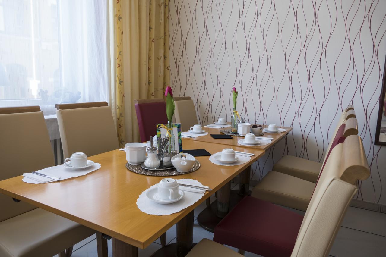 Hotel Excelsior Cassel Extérieur photo