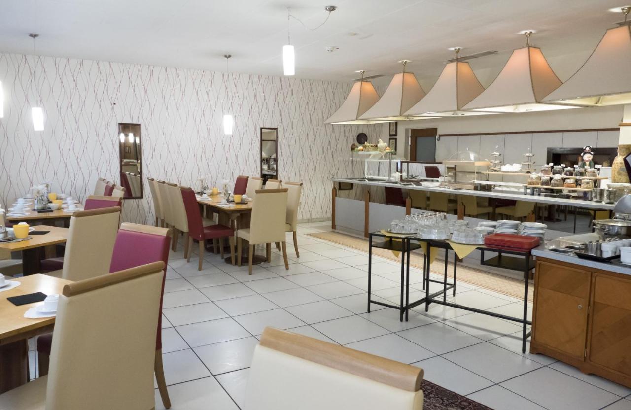 Hotel Excelsior Cassel Extérieur photo